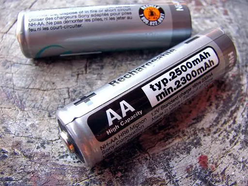 aa battery
